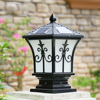 Traditional Chinese Solar Waterproof Quadrangle Carved Aluminum Glass LED Post Head Light Outdoor Light For Garden