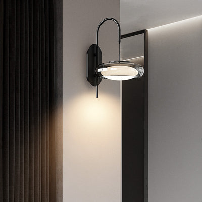 Moderne minimalistische gebogene Stange Runde Eisen Glas Schatten Kunststoff LED Wandleuchte Lampe für Wohnzimmer 