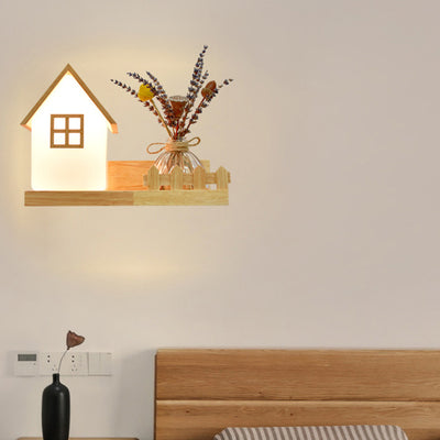 Zeitgenössische kreative quadratische Haus verdrehte Rechteck Glas Schatten Holz 1-Licht Wandleuchte Lampe für Schlafzimmer 