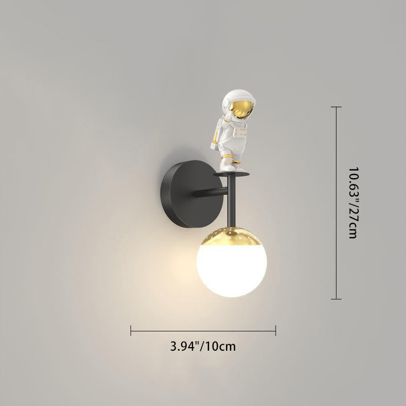 Moderne minimalistische Orb Astronaut Eisen Harz Acryl LED Wandleuchte Lampe für Schlafzimmer 