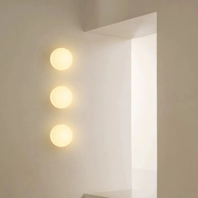 Modern Minimalist Orb Glass 1-Light Wall Sconce Lamp For Living Room