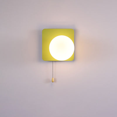 Moderne minimalistische runde quadratische Dreieckkugel Eisenglas 1-Licht Wandleuchte Lampe für Wohnzimmer 