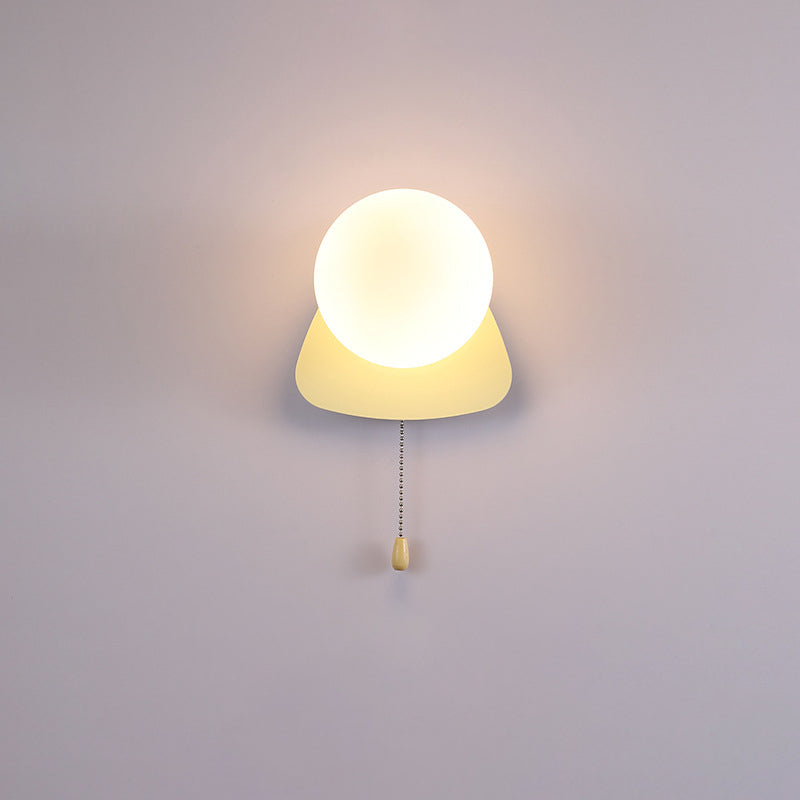 Moderne minimalistische runde quadratische Dreieckkugel Eisenglas 1-Licht Wandleuchte Lampe für Wohnzimmer 