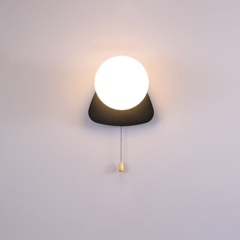 Moderne minimalistische runde quadratische Dreieckkugel Eisenglas 1-Licht Wandleuchte Lampe für Wohnzimmer 