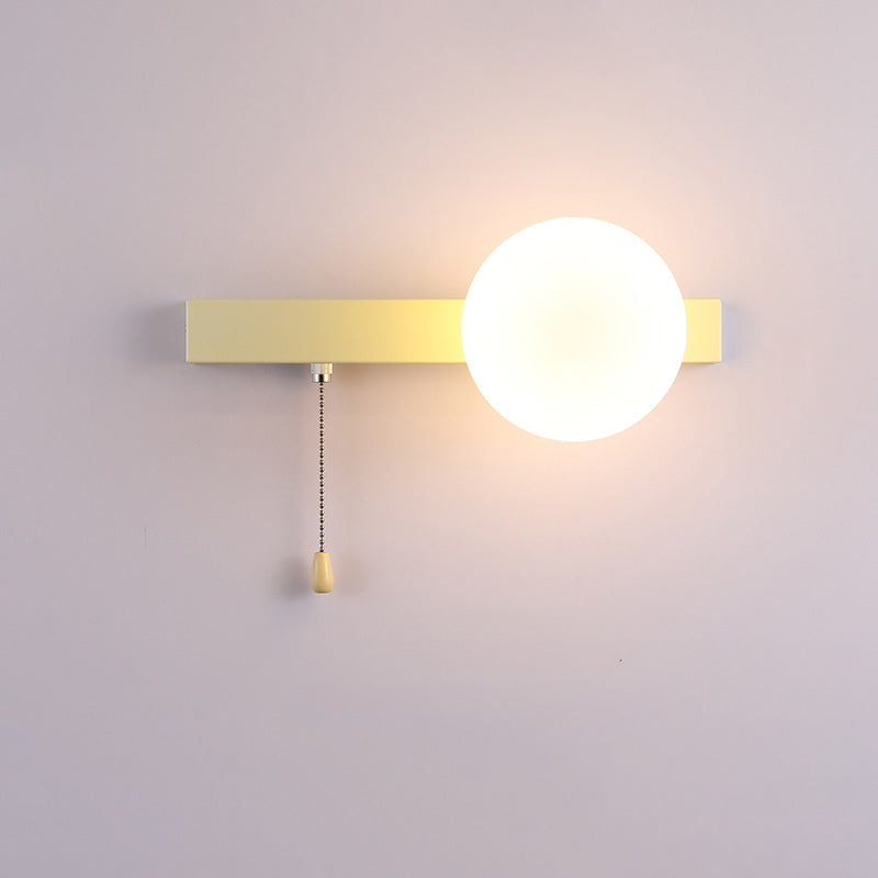 Moderne minimalistische runde quadratische Dreieckkugel Eisenglas 1-Licht Wandleuchte Lampe für Wohnzimmer 