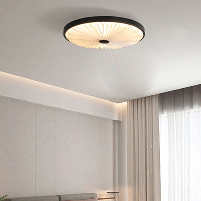 Traditional Chinese Round Pleated Iron PVC LED Flush Mount Ceiling Light For Living Room