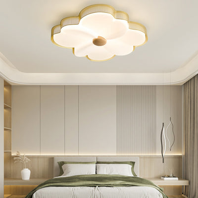 Moderne minimalistische Creme Blume Eisen Rahmen Kunststoff Schatten LED Unterputz Deckenleuchte für Schlafzimmer 