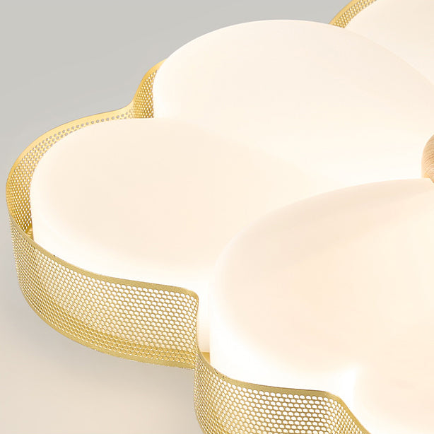 Moderne minimalistische Creme Blume Eisen Rahmen Kunststoff Schatten LED Unterputz Deckenleuchte für Schlafzimmer 