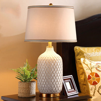 Modern Minimalist Checkered Vase Ceramic Base Cylinder Fabric Cover Metal 1-Light Table Lamp For Bedroom