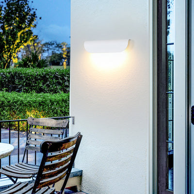 Modern Minimalist Outdoor Waterproof Rectangle Aluminum Glass LED Wall Sconce Lamp For Outdoor Patio