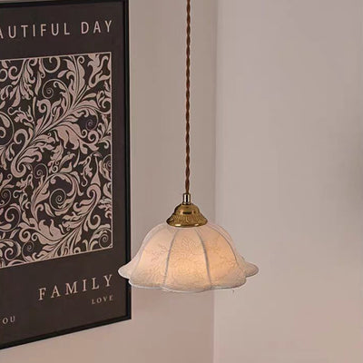 Traditional French Round Floral Petal Alloy Fabric 1-Light Pendant Light For Bedroom