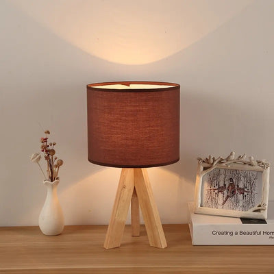 Modern Minimalist Round Tripod Wooden Base Fabric Shade 1-Light Table Lamp For Living Room