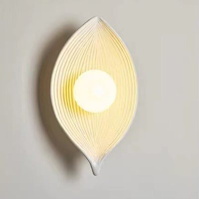 Contemporary Nordic Leaf Resin Plastic 1-Light Wall Sconce Lamp For Living Room