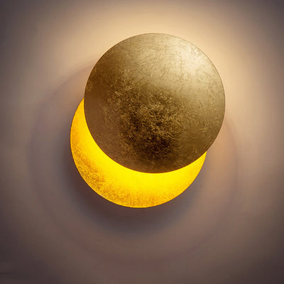 Contemporary Scandinavian Round Iron LED Wall Sconce Lamp For Living Room