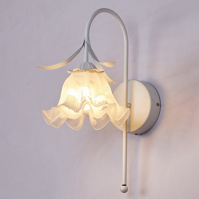 Contemporary Retro Flower Iron Glass 1-Light Wall Sconce Lamp For Living Room