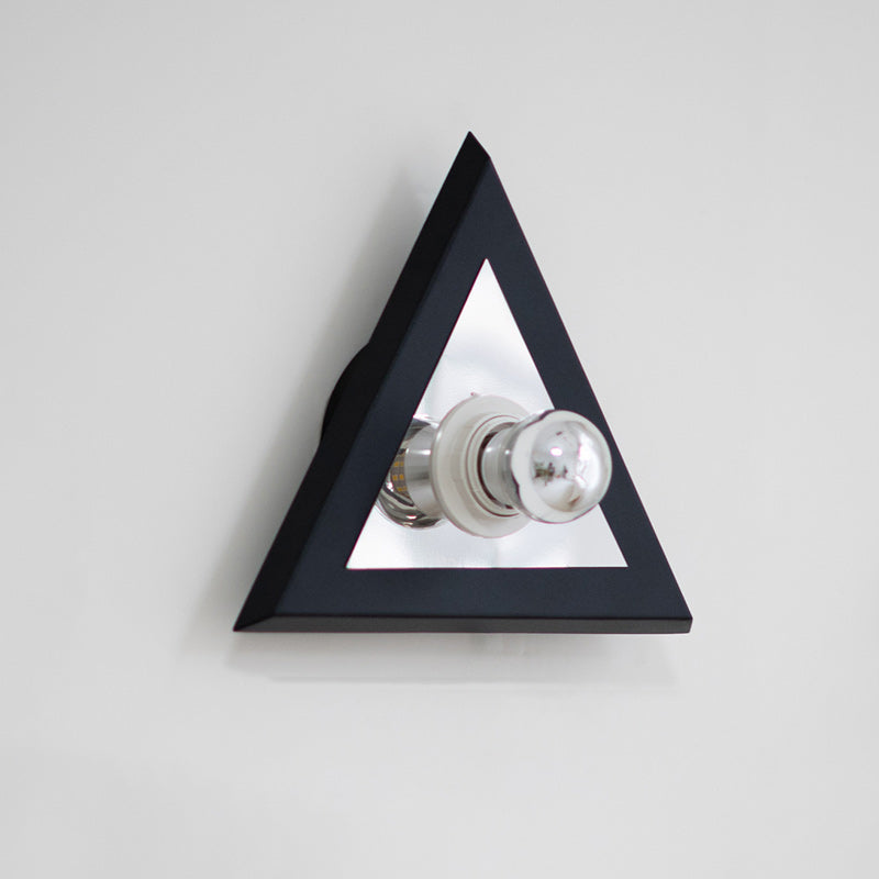 Contemporary Creative Triangle Iron Steel 1-Light Wall Sconce Lamp For Living Room