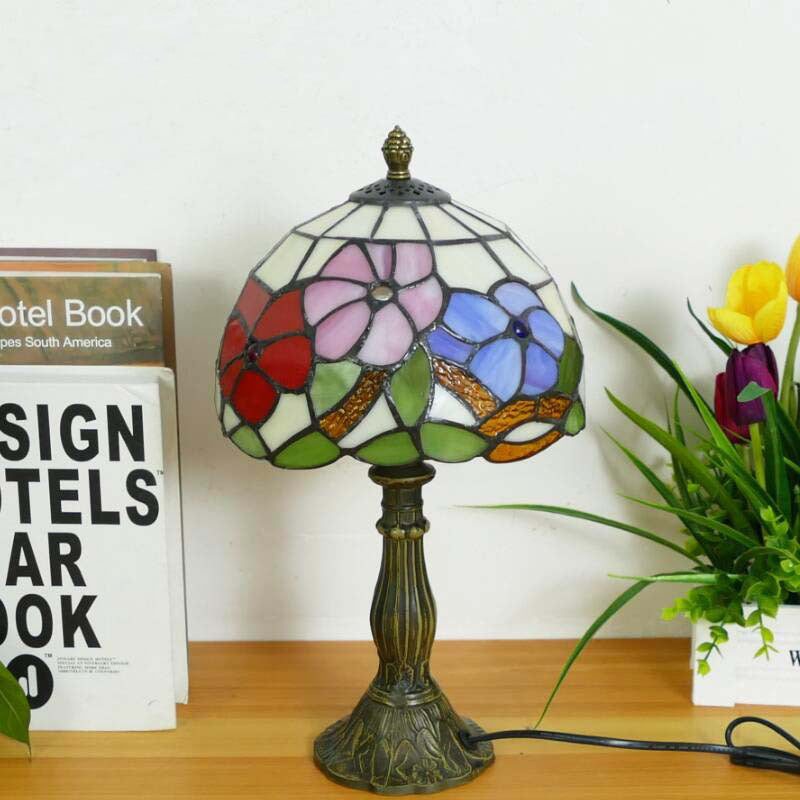 Traditional Tiffany Dome Iron Glass 1-Light Table Lamp For Living Room