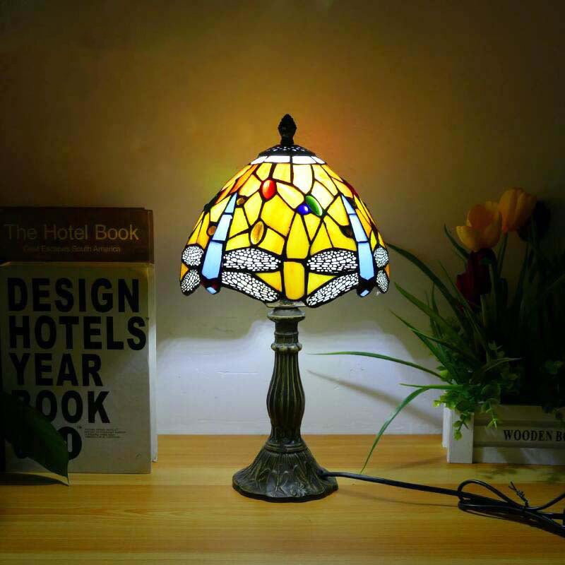 Traditional Tiffany Dome Iron Glass 1-Light Table Lamp For Living Room