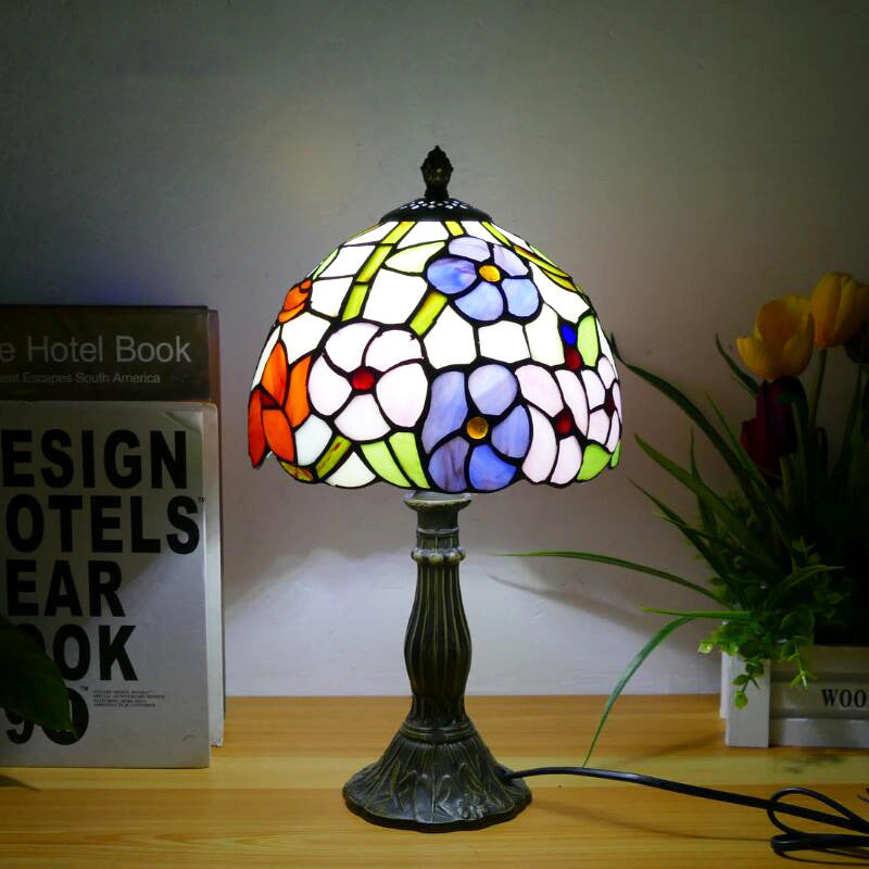 Traditional Tiffany Dome Iron Glass 1-Light Table Lamp For Living Room