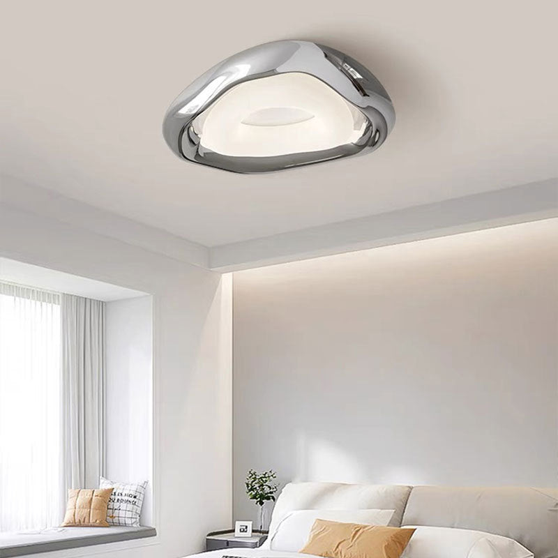 Contemporary Creative Irregular Triangle PE Resin LED Flush Mount Ceiling Light For Living Room