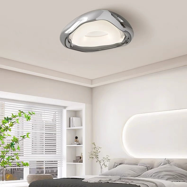 Contemporary Creative Irregular Triangle PE Resin LED Flush Mount Ceiling Light For Living Room