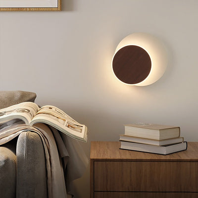 Contemporary Creative Rotatable Moon Shadow Round Wood Grain Iron Aluminum LED Kids Wall Sconce Lamp For Bedroom