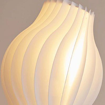 Contemporary Creative Decorative Pleated Hula Wave Shaped Iron Acrylic LED Table Lamp For Bedroom