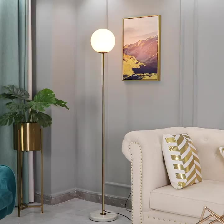 Moderne minimalistische Eisen Marmor Glas Runde Basis High Pole 1-Licht Stehlampe für Wohnzimmer 