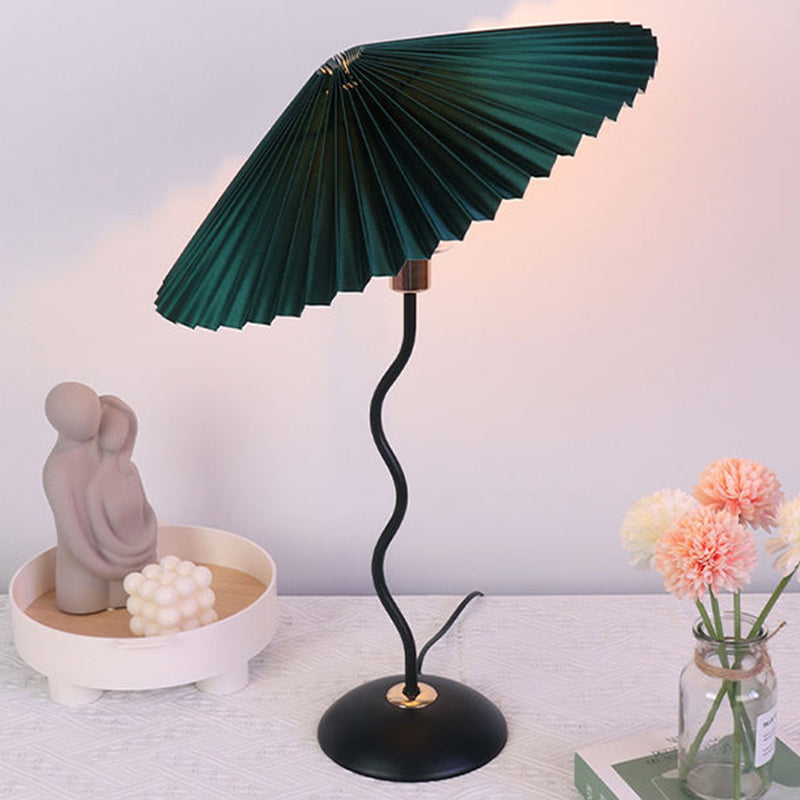 Contemporary Nordic Pleated Linen PVC Umbrella Shaped Curve Iron 1-Light Table Lamp For Living Room