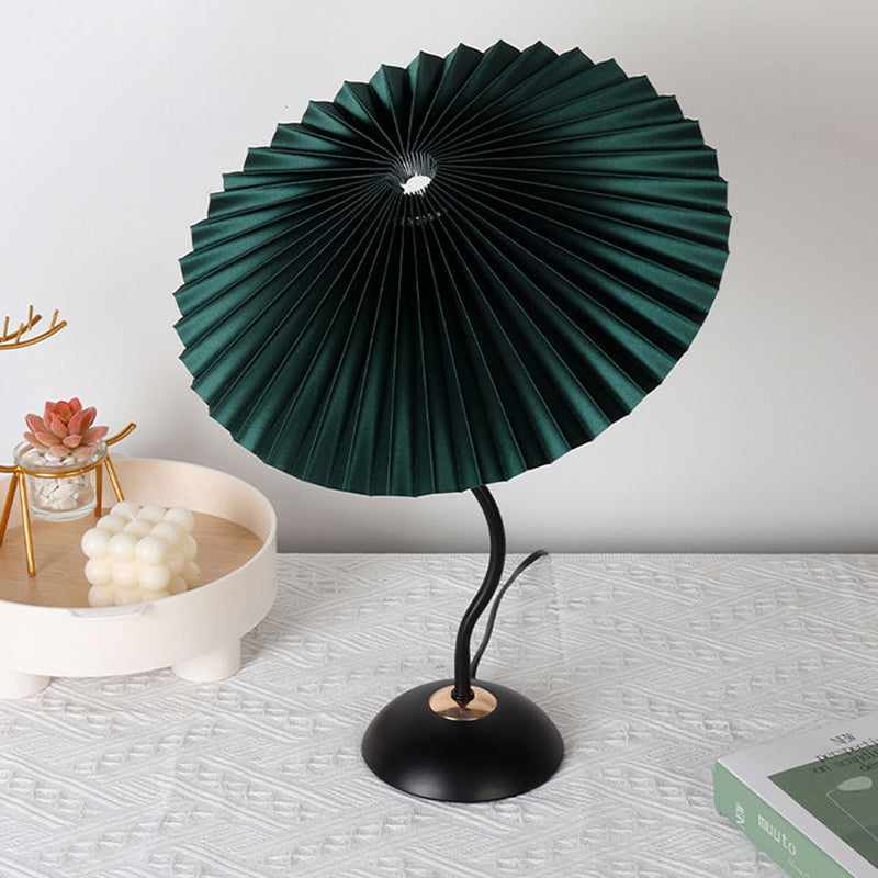 Contemporary Nordic Pleated Linen PVC Umbrella Shaped Curve Iron 1-Light Table Lamp For Living Room