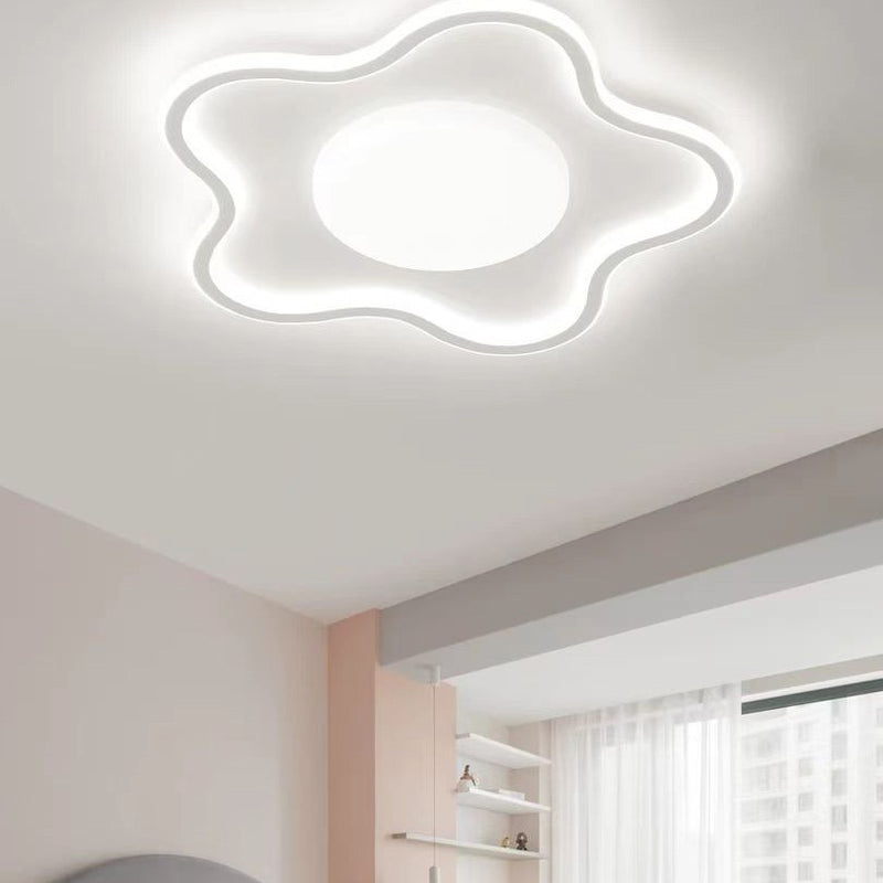 Zeitgenössische kreative Stern Eisen Aluminium Acryl Silikon LED Unterputz Deckenleuchte für Schlafzimmer 