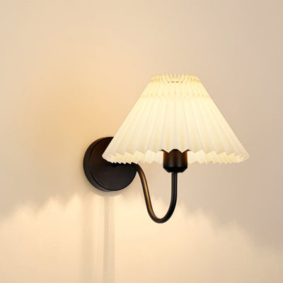 Contemporary Nordic Drum Pleated Fabric Iron 1-Light Wall Sconce Lamp For Living Room