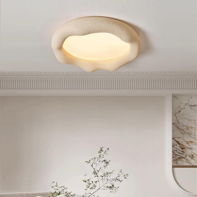 Contemporary Nordic Cloud Shape Iron Fiberglass Acrylic LED Flush Mount Ceiling Light For Bedroom