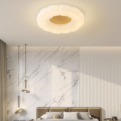 Contemporary Nordic Cloud Shape Iron PE LED Flush Mount Ceiling Light For Bedroom