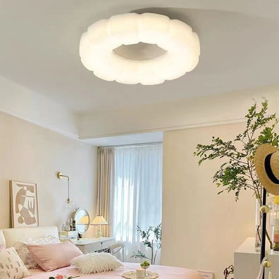 Contemporary Nordic Cloud Shape Iron PE LED Flush Mount Ceiling Light For Bedroom