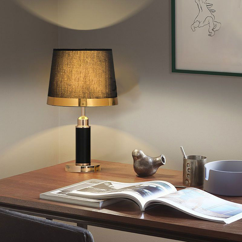 Modern Luxury Drum Shape Cylinder Base Hardware Fabric 1-Light Table Lamp For Bedroom