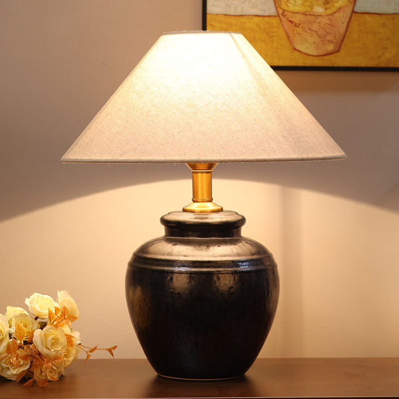 Traditional Chinese Oval Cylinder Round Table Jar-like Ceramic Fabric 1-Light Table Lamp For Bedroom