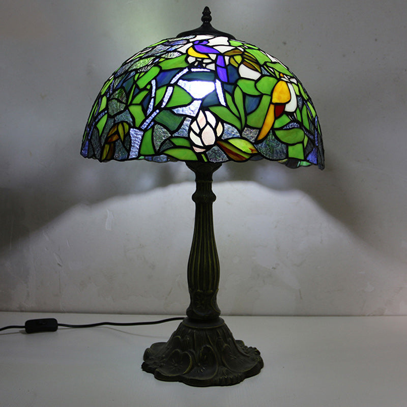 Traditional Tiffany Half Round Umbrella Oval Lotus Leaf Base Alloy Glass 1-Light Table Lamp For Bedroom