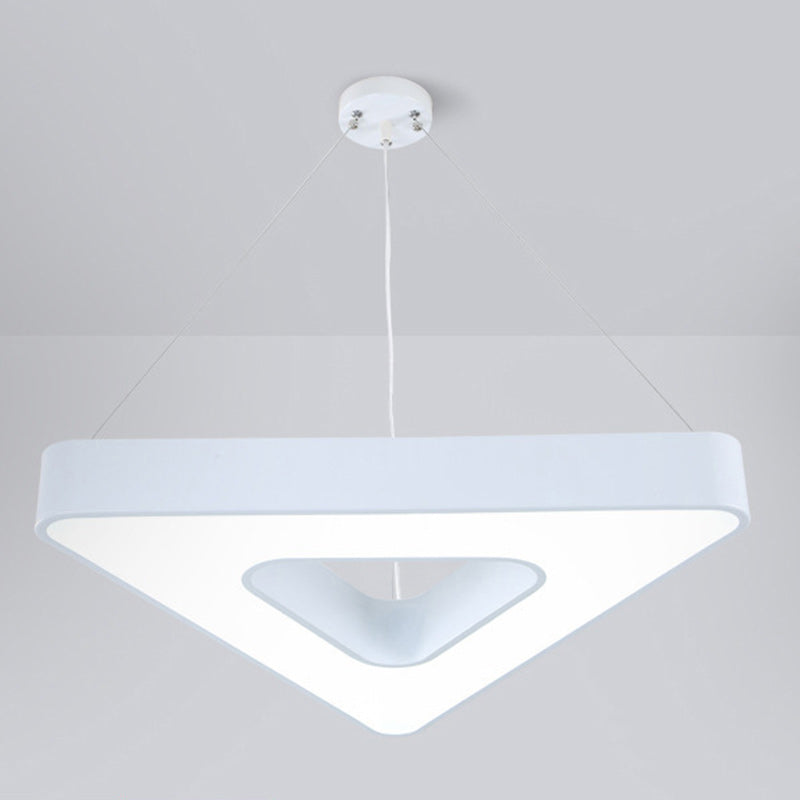 Moderne minimalistische Dreieck hohle Eisen Acryl LED Pendelleuchte für Wohnzimmer 