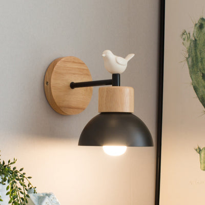 Moderne minimalistische halbrunde Zylinder Vogelscheibe Basis Eisen Massivholz Harz 1-Licht Wandleuchte Lampe für Schlafzimmer 