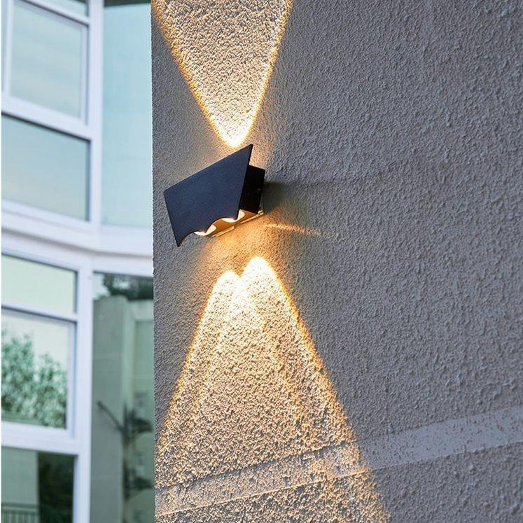 Modern Minimalist Waterproof Trapezoidal Semicircle Die-Cast Aluminum LED Outdoor Wall Sconce Lamp For Garden