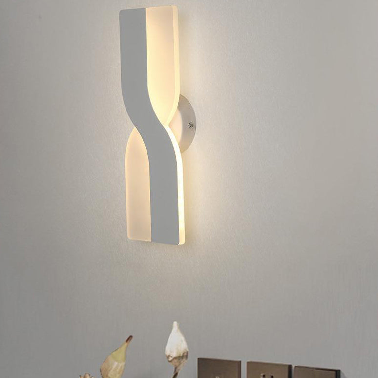 Contemporary Scandinavian Cross Rectangle Oval Iron Acrylic LED Wall Sconce Lamp For Bedroom