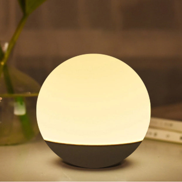 Modern Minimalist Sphere Moon PP PS PVC LED Table Lamp For Bedroom