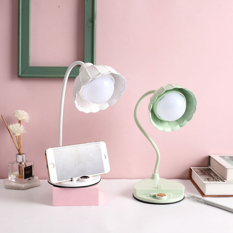 Contemporary Creative Flower Round Base Plastic LED Table Lamp For Bedroom