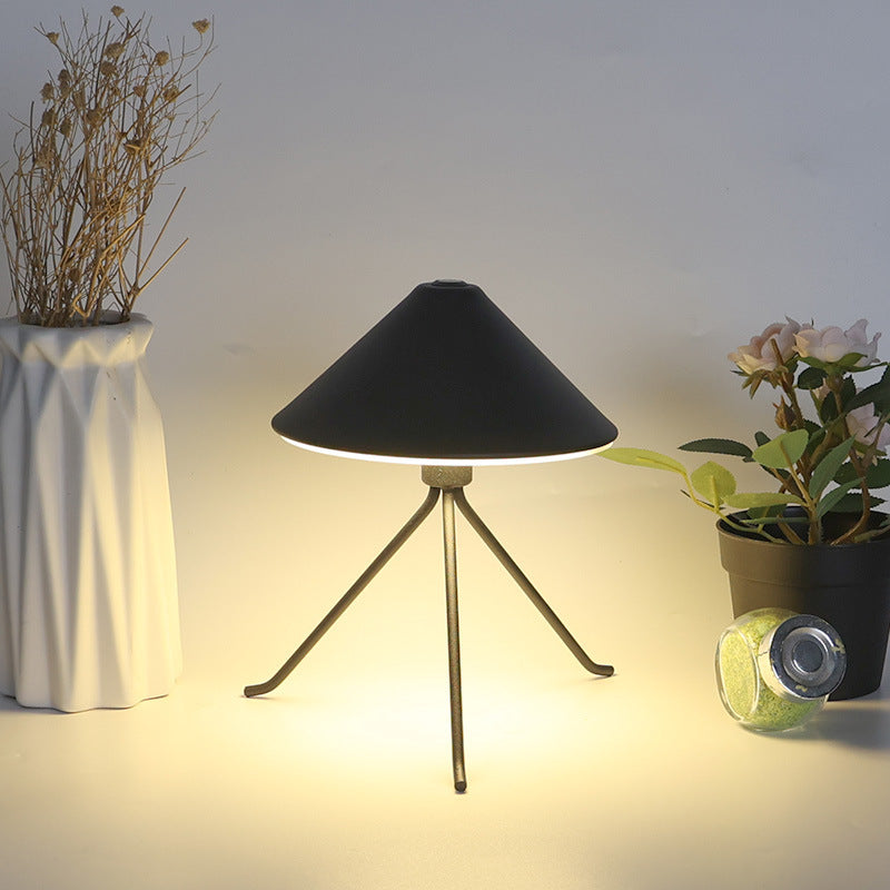 Contemporary Creative Round Table Tripods Iron Acrylic LED Table Lamp For Bedroom