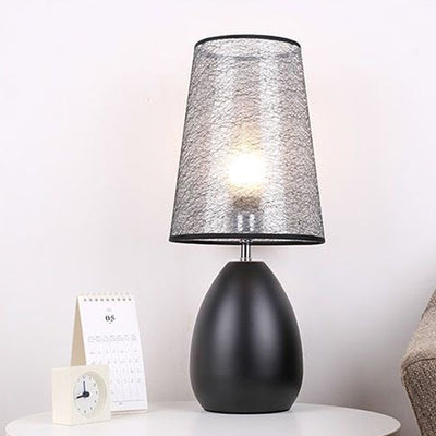 Contemporary Scandinavian Round Table Oval Iron Fabric 1-Light Table Lamp For Bedroom