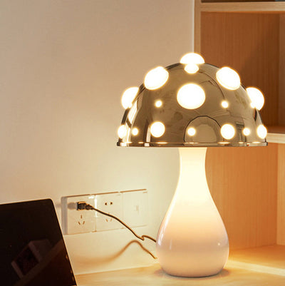 Contemporary Creative Iron PC Mushroom Decoration LED Table Lamp For Bedroom