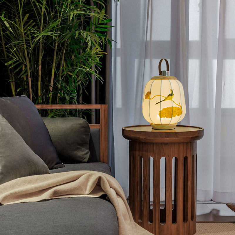 Traditional Chinese Fabric Lantern Shade Wood USB LED Table Lamp For Living Room