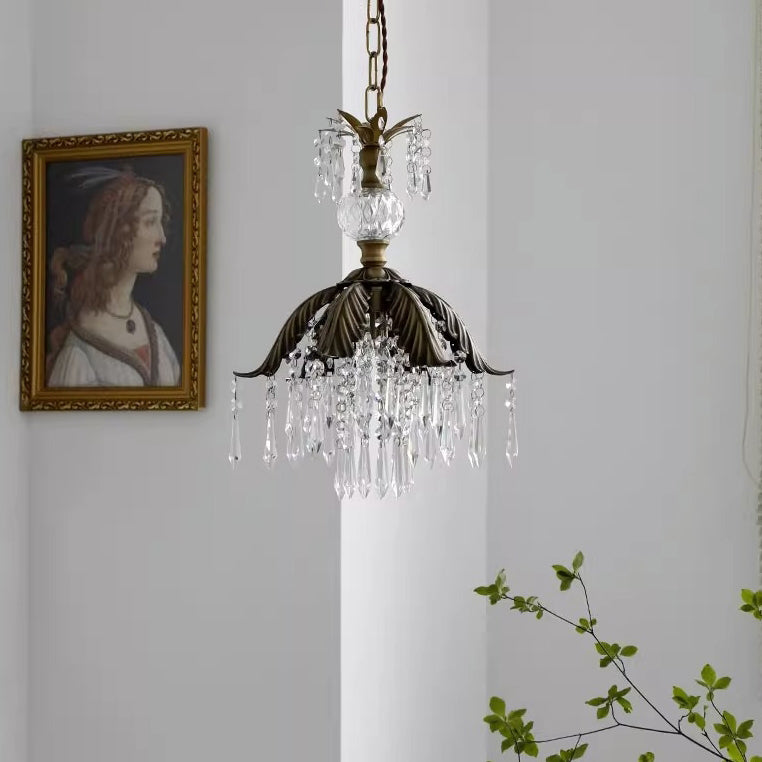 Contemporary Luxury Antique Brass Frame Crystal Tassel 1-Light Pendant Light For Dining Room