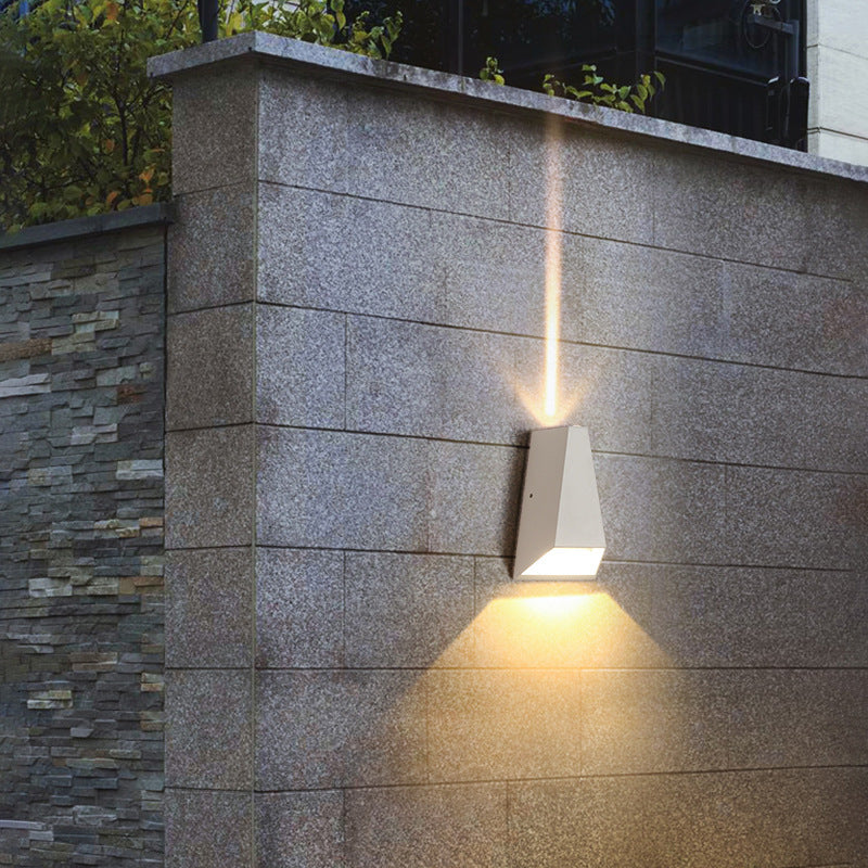 Modern Minimalist Aluminum Trapezoid Up And Down Illuminated LED Outdoor Wall Sconce Lamp For Garden